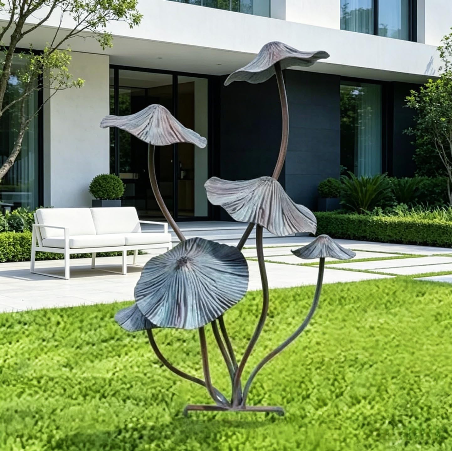 Metal Mushroom Garden Stake, Rustic Outdoor Yard Art Sculpture, Whimsical Decorative Accent for Patio, Porch, and Lawn (Bronze)