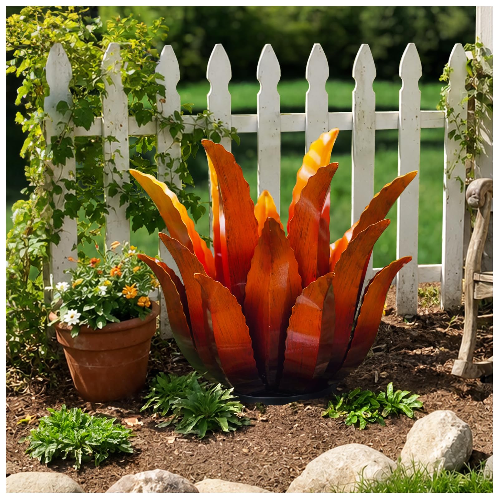 Large Metal Agave Plant Decor - 25.5" H Hand Painted Country Garden Sculpture, Home & Outdoor Metal Agave Yard Art Decor, Patio Lawn Ornament Ideal Gift for Family & Friends