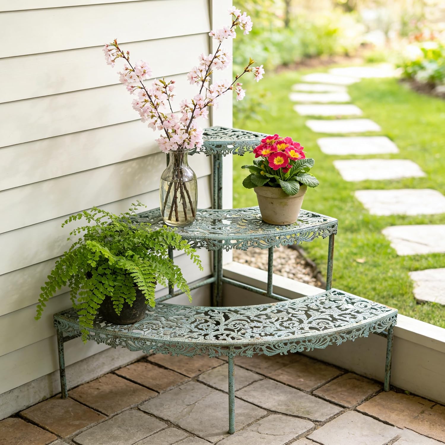 Vintage 3 Tier Metal Corner Plant Stand,Distressed Flower Pot Organizer Rack Stair-Step Style Shelf Planters Quarter Round Plant Display Holder for Indoor Outdoor Patio Garden Green
